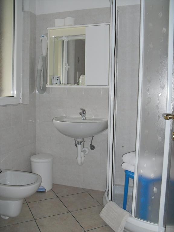Hotel Avogadro 2*